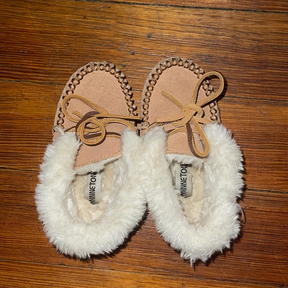 Kids Charley Minnetonka moccasin